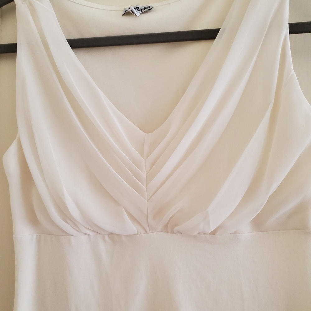Express Cream Top - Picture 3 of 3